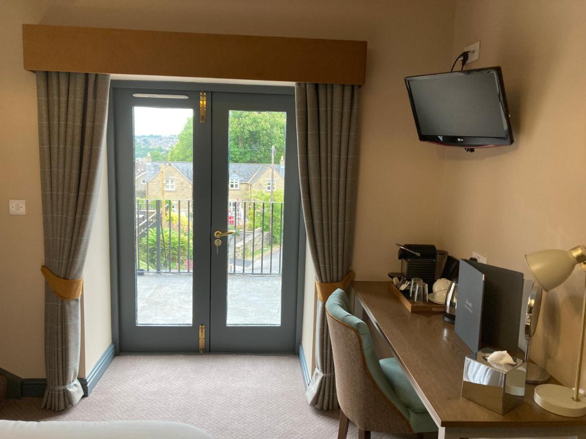 The Cross Scythes Hotel Sheffield Ngoại thất bức ảnh