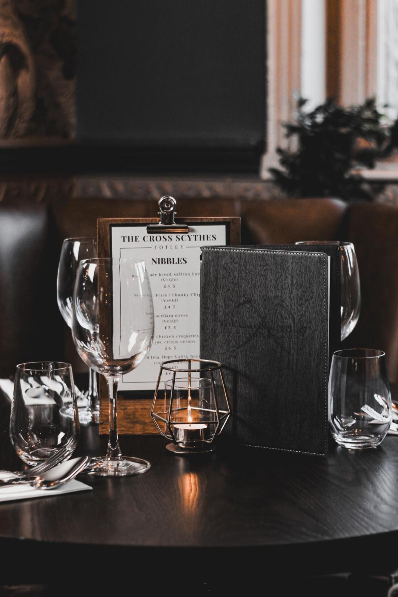 The Cross Scythes Hotel Sheffield Ngoại thất bức ảnh
